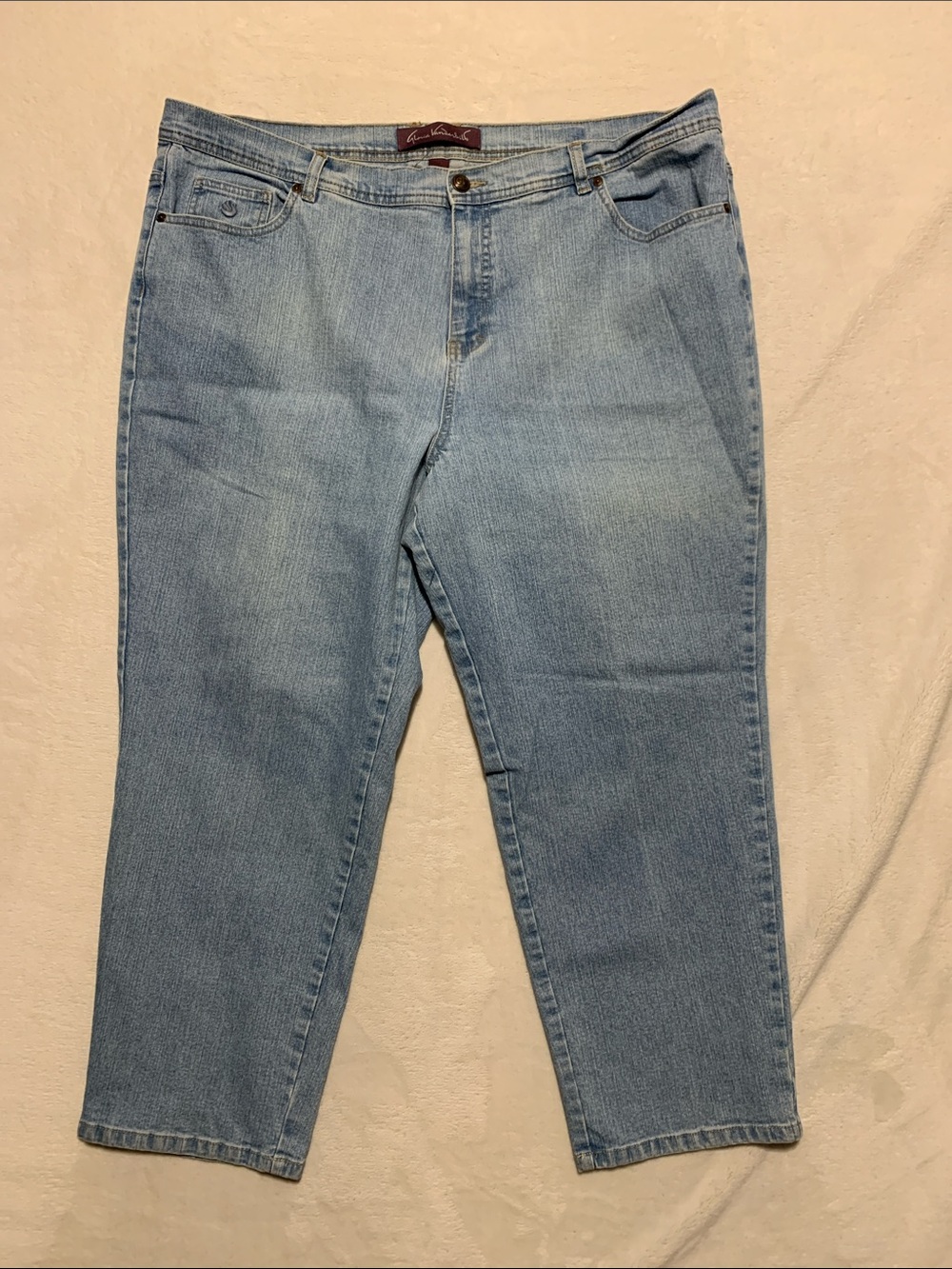 Gloria Vanderbilt Amanda light blue jeans size 22W short